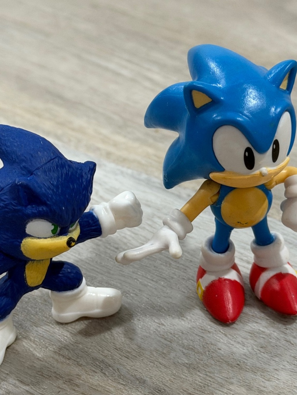 Sonic the Hedgehog Figure Lot Movie Sonic & Classic Sonic
